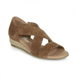 Chaussures Femme Sandales et Nu-pieds Betty London JIKOTE Camel