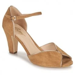 Chaussures Femme Sandales et Nu-pieds Betty London ORAD Camel